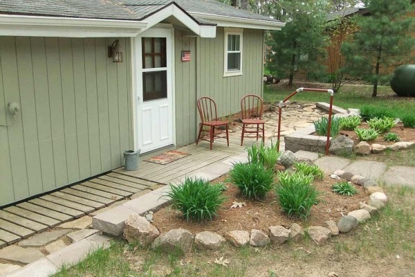 [Image: Relax at Uncle Steve's Lakeside Cabin]