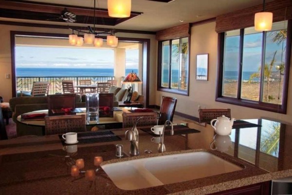 [Image: Mauna Kea Resort - Gorgeous Oceanview Incl. Hotel Amenity Pkg]