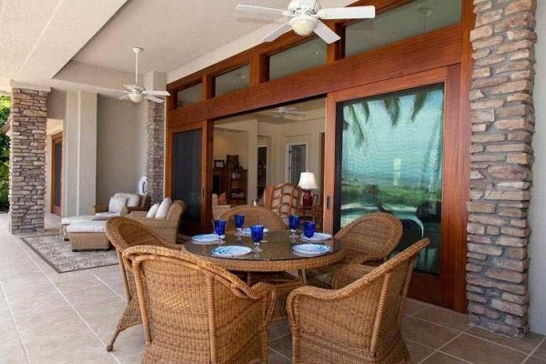 [Image: Three or Four Bedroom Ocean and Golf View - Mauna Kea Resort]