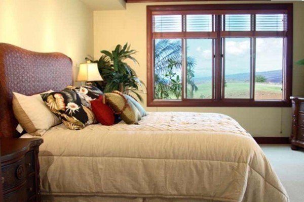 [Image: Luxury Rental with Access to Golf at Mauna Kea Resort]