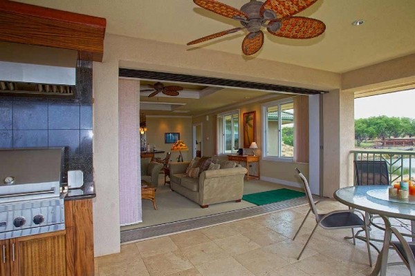 [Image: Fabulous Ocean/Coast Views, Privacy, Best Wai'Ula'Ula Condo]