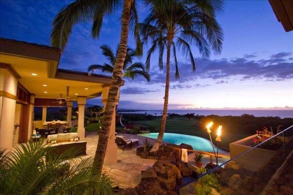 [Image: Award Winning Home-Maunakea Fairway 17 with 180Âº Ocean Views!]