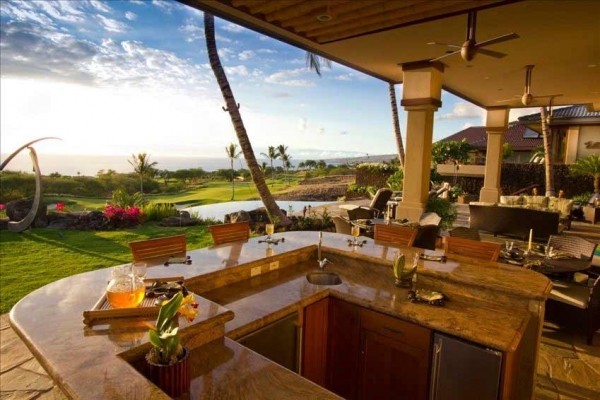 [Image: Award Winning Home-Maunakea Fairway 17 with 180Âº Ocean Views!]