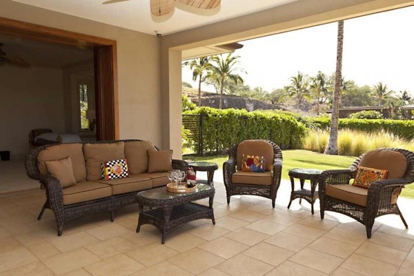 [Image: Elegant Luxury Townhome Walking Distance to Mauna Kea and Hapuna Beach]