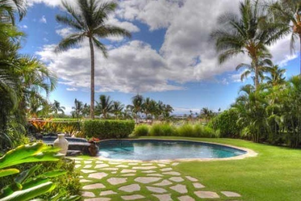 [Image: Luxury Townhome Walking Distance from Mauna Kea and Hapuna Beaches!]