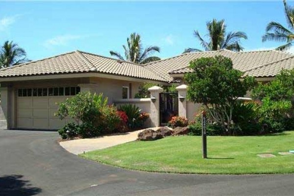 [Image: Mauna Kea Family Vacation Home! Minutes from Hapuna Beach! 7th Night Free!]