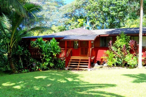 [Image: Hale 'Ula (the Red House) $80. Summer Special!]