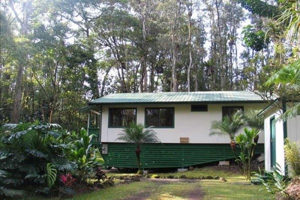 [Image: Hale Ohia Nui Relax in Complete Privacy in a Tropical Forest]