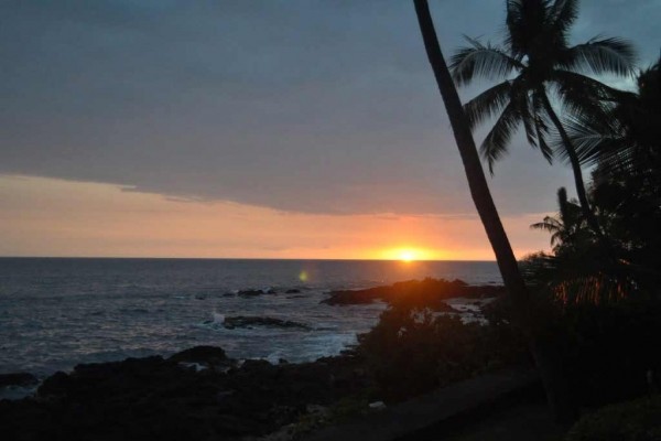 [Image: Kailua- Kona, Hi Vacation Rental Home with Pool]