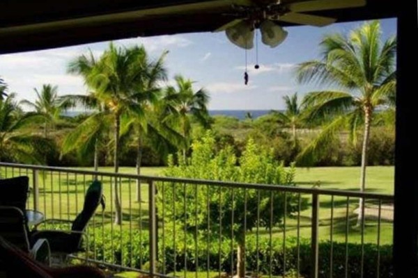[Image: Spacious Keauhou Punahele with Ocean View - from $120 / Night]