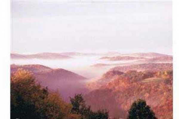 [Image: Beautiful, Historical Mountaintop Retreat - Your Home Away from Home *Low Rates]