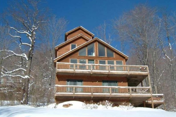 [Image: Beautiful Mountain Retreat in Canaan Valley]