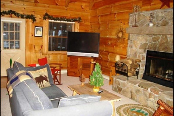 [Image: Charming Log Cabin --- with Hot Tub &amp; Large Deck]