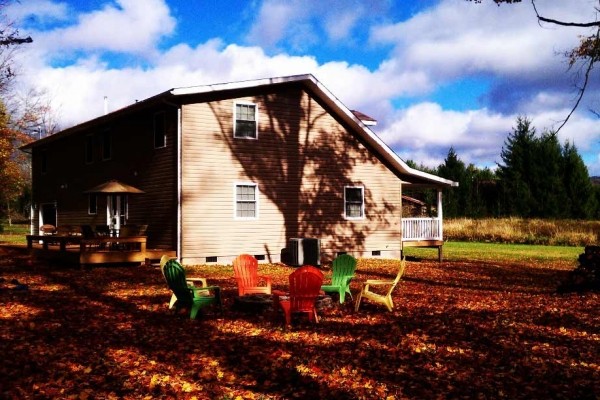 [Image: 'Brand New' Spacious Home- Secluded in the Heart of Canaan Valley! Sleeps 2- 14]