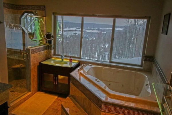 [Image: 7 BR, 4d Gaming Theater, 4 Suites, 3 Hot Tubs, 2 Theaters, Sauna, Ski-in/Ski-Out]