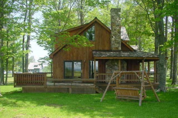 [Image: Cozy Mountain Chalet]