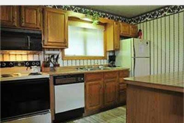 [Image: Deerfield 010: 2 BR / 2.5 BA Condo in Canaan Valley, Sleeps 6]