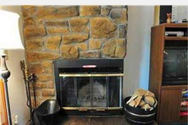 [Image: Deerfield 010: 2 BR / 2.5 BA Condo in Canaan Valley, Sleeps 6]