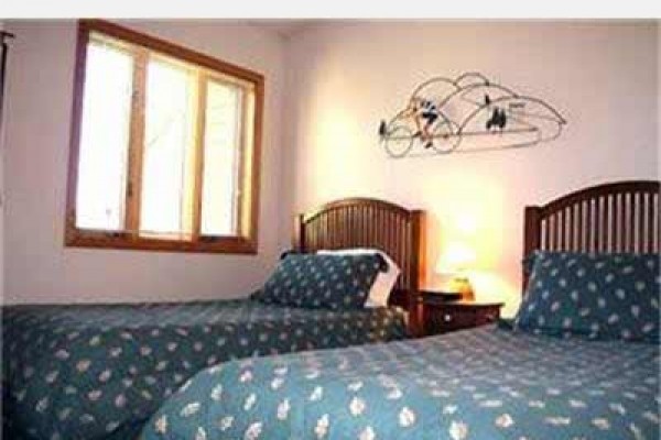 [Image: Deerfield 134: 3 BR / 2.5 BA Three Bedroom Condo in Canaan Valley, Sleeps 8]