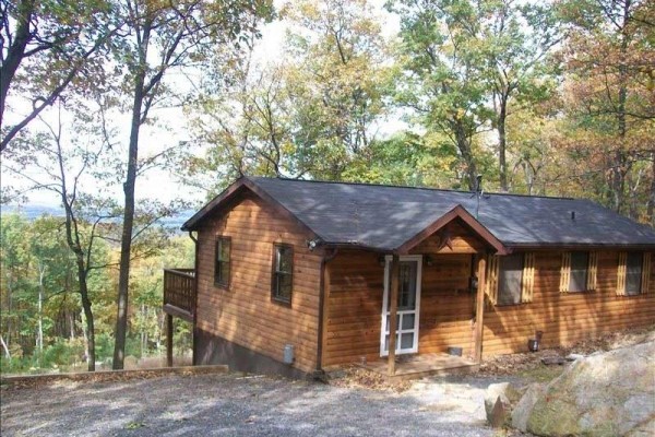 [Image: Beautiful Cabin, Mountain View, June 3 Nights/$375]