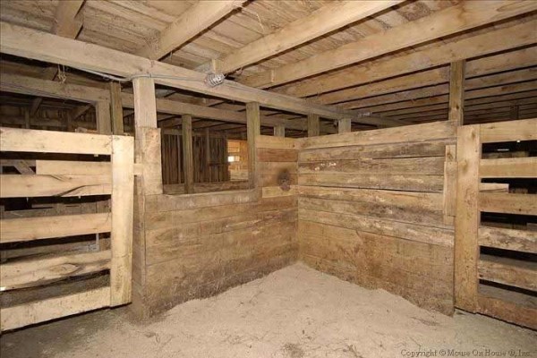 [Image: Horses Are Optional at This One of a Kind Rental Property!]