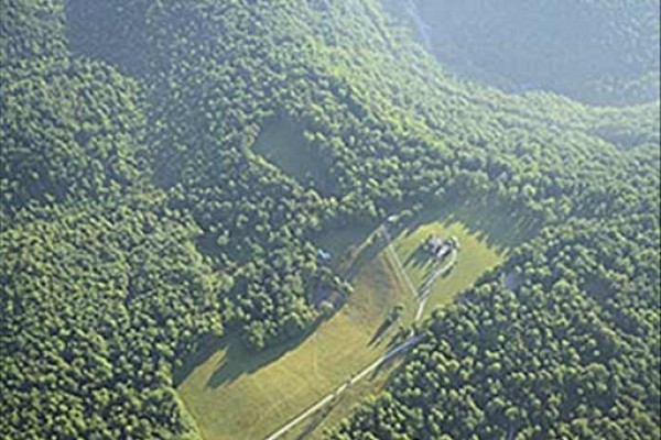 [Image: Luxury Mountain Cabin on Gauley Canyon - Near New River Gorge]