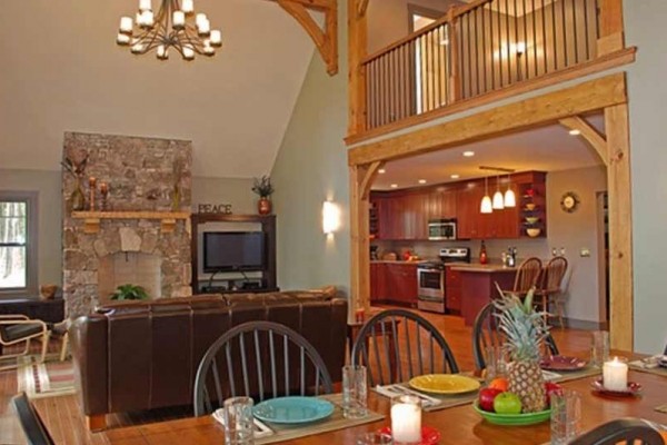 [Image: Luxury Mountain Cabin on Gauley Canyon - Near New River Gorge]