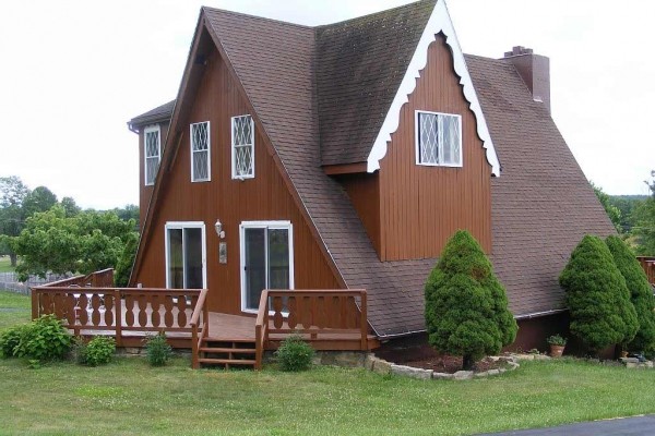 [Image: The Little Gingerbread House 5BR/3 Bath/Inground Pool and Kids Loft with 2 Twin]