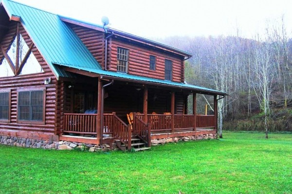 [Image: Little Mountain Retreat in Beautiful Pocahontas County]