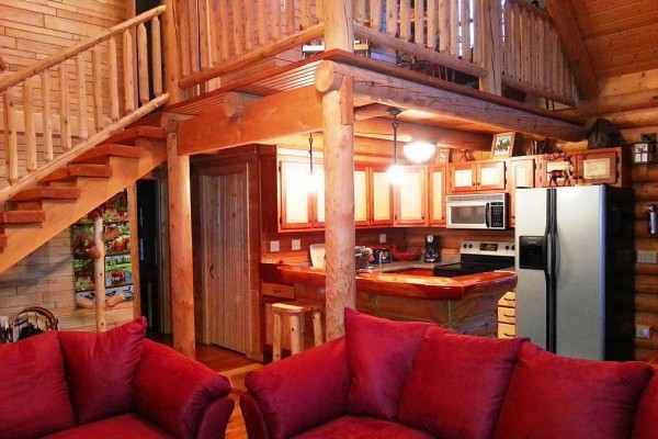 [Image: Little Mountain Retreat in Beautiful Pocahontas County]