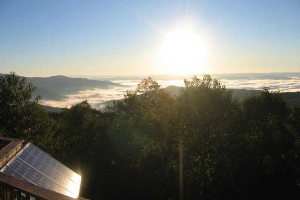 [Image: Cranberry Mountain Lodge-Private, Tranquil, Beautiful.]