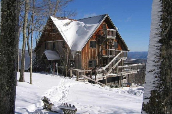 [Image: Cranberry Mountain Lodge-Private, Tranquil, Beautiful.]