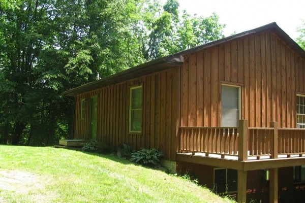 [Image: Serene, Cozy Cabin Nestled on the Greenbrier River Trail.]