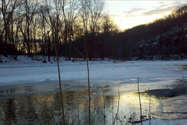 [Image: Serene, Cozy Cabin Nestled on the Greenbrier River Trail.]