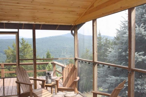 [Image: Lost River Cabin - Nestled on 5 Acres with Spectacular Mountain Views]