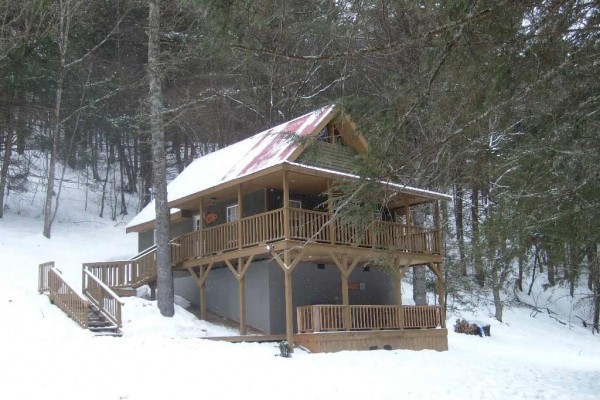 [Image: 1 Wkend Left in July! Cabin W/Private Hot Tub, Close to Biking, Hiking, Fishing]