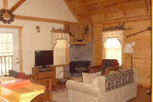 [Image: 1 Wkend Left in July! Cabin W/Private Hot Tub, Close to Biking, Hiking, Fishing]