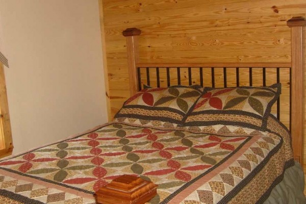 [Image: 1 Wkend Left in July! Cabin W/Private Hot Tub, Close to Biking, Hiking, Fishing]