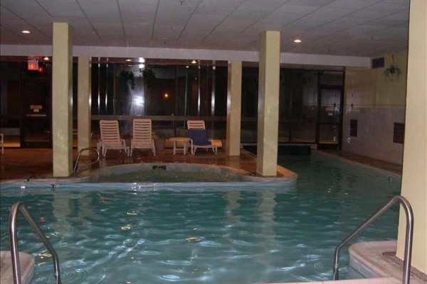 [Image: Enjoy the Summer Activities at Snowshoe in This 4BR Deluxe Condo,Sleeps 18,Pool]