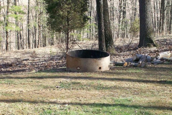 [Image: Secluded Pet-Friendly Cabin at Smoke Hole Sleeps 10 with 5 Person Hottub.]