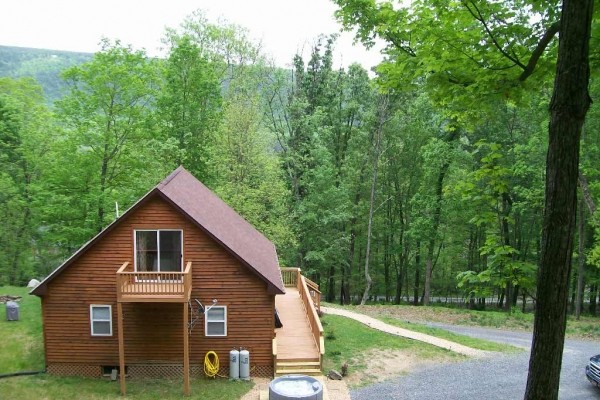 [Image: Ouiet, Comfortable, Well Equipped Chalet in the Midst of Nature]