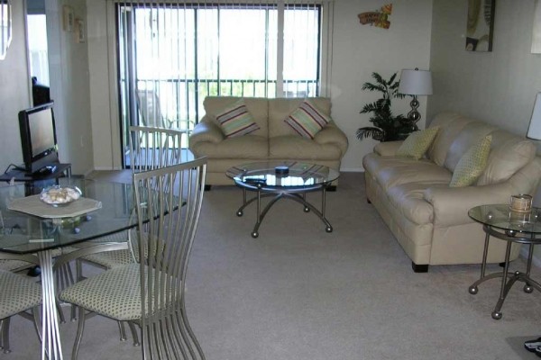 [Image: Florida Gulf Coast Condo Ideally Located for Golf, Beaches and Theme Parks]