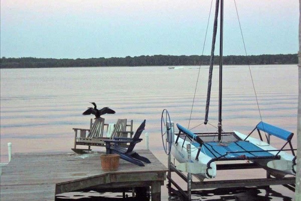 [Image: Tarpon Lake House with Dock, Heated Pool &amp; Games]