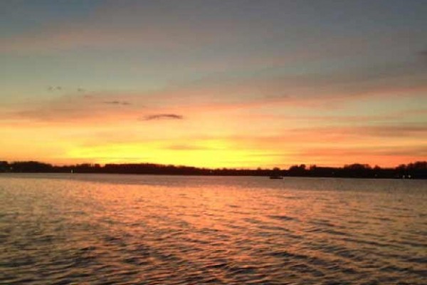 [Image: Lake Tarpon, 3/2 with Dock and Boat Lift]