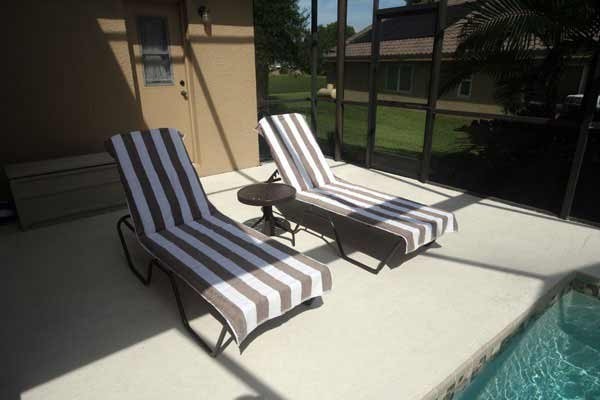 [Image: Luxury Palm Harbor 4 Brm Vacation Home with Heated Pool]