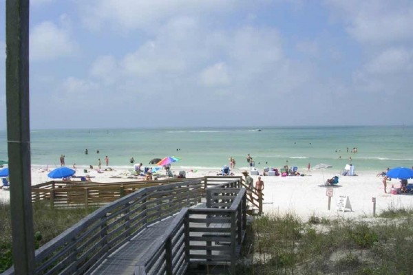 [Image: Family-Friendly Holiday House on the Pinellas Trail - Townhouse 'Paradise' French]