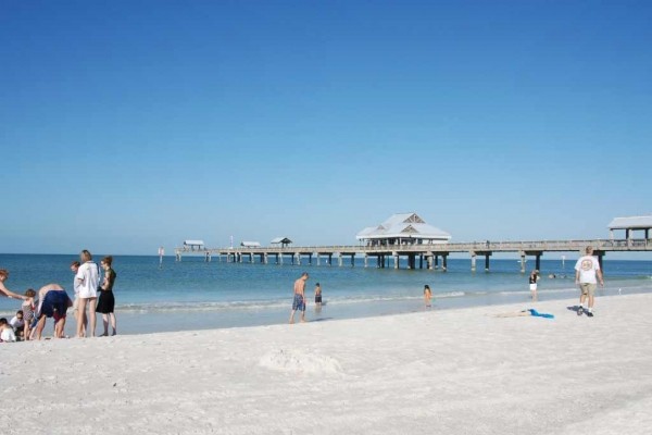 [Image: Family-Friendly Holiday House on the Pinellas Trail - Townhouse 'Paradise' French]