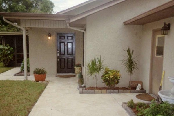 [Image: Furnished Palm Harbor Florida Home]