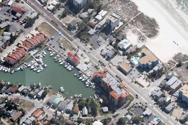 [Image: Wonderful Waterfront Condo Overlooking Marina, Across Street from Beach]
