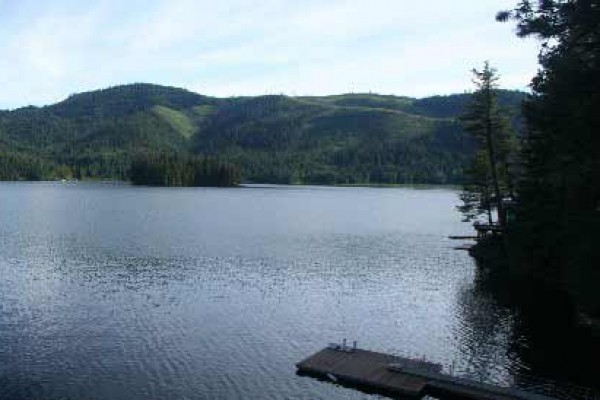 [Image: Private North Idaho Waterfront Home with Dock - Right on the Water!]